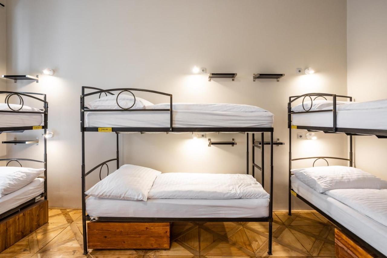 Sophie'S Hostel Prague Exterior photo