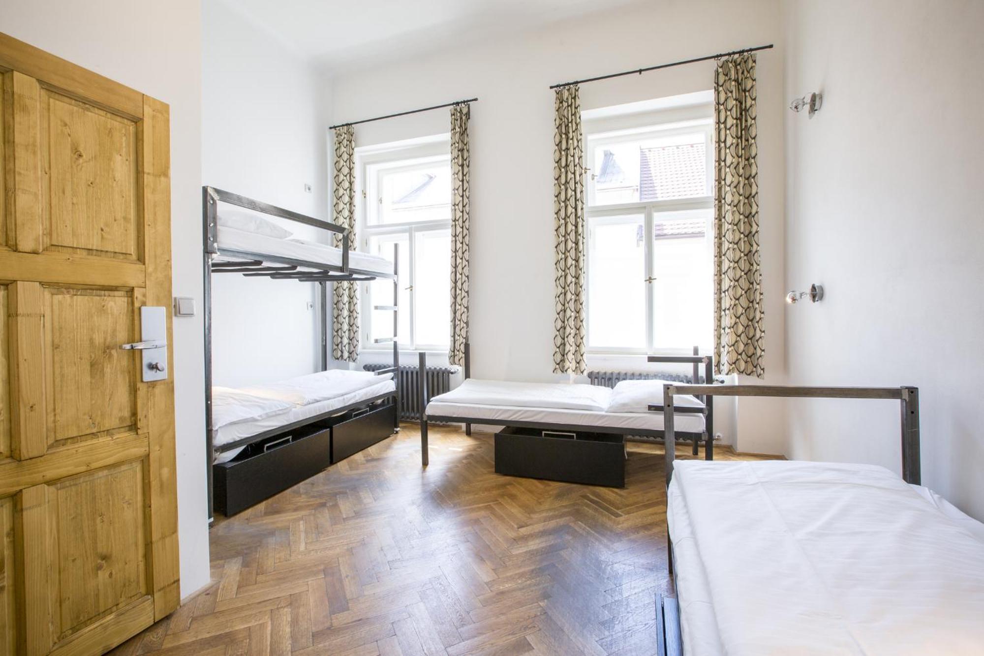 Sophie'S Hostel Prague Room photo